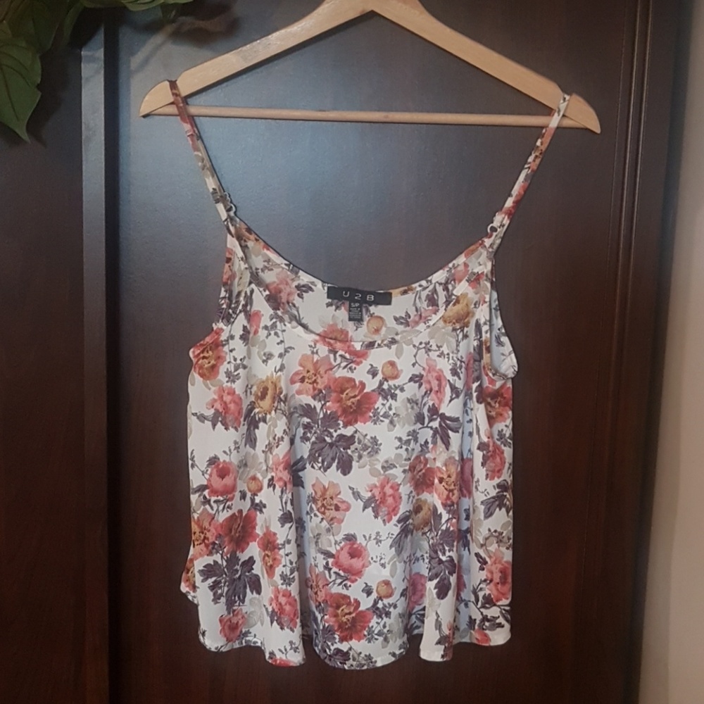 Flowered top
